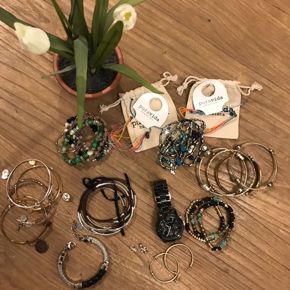 Michael Kors Jewelry - 🌟Jewelry Jackpot